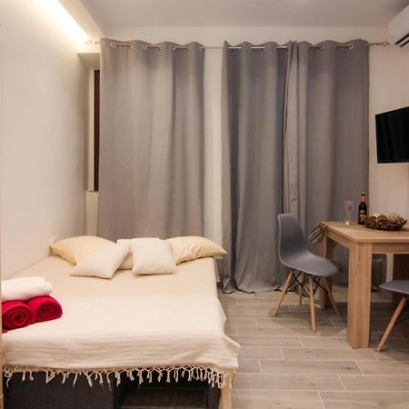 Corfu  Contemporary Studios Old Port By Corfuescapes מראה חיצוני תמונה